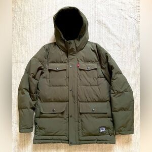 Levi’s Puffer Winter Jacket Olive Green NWOT